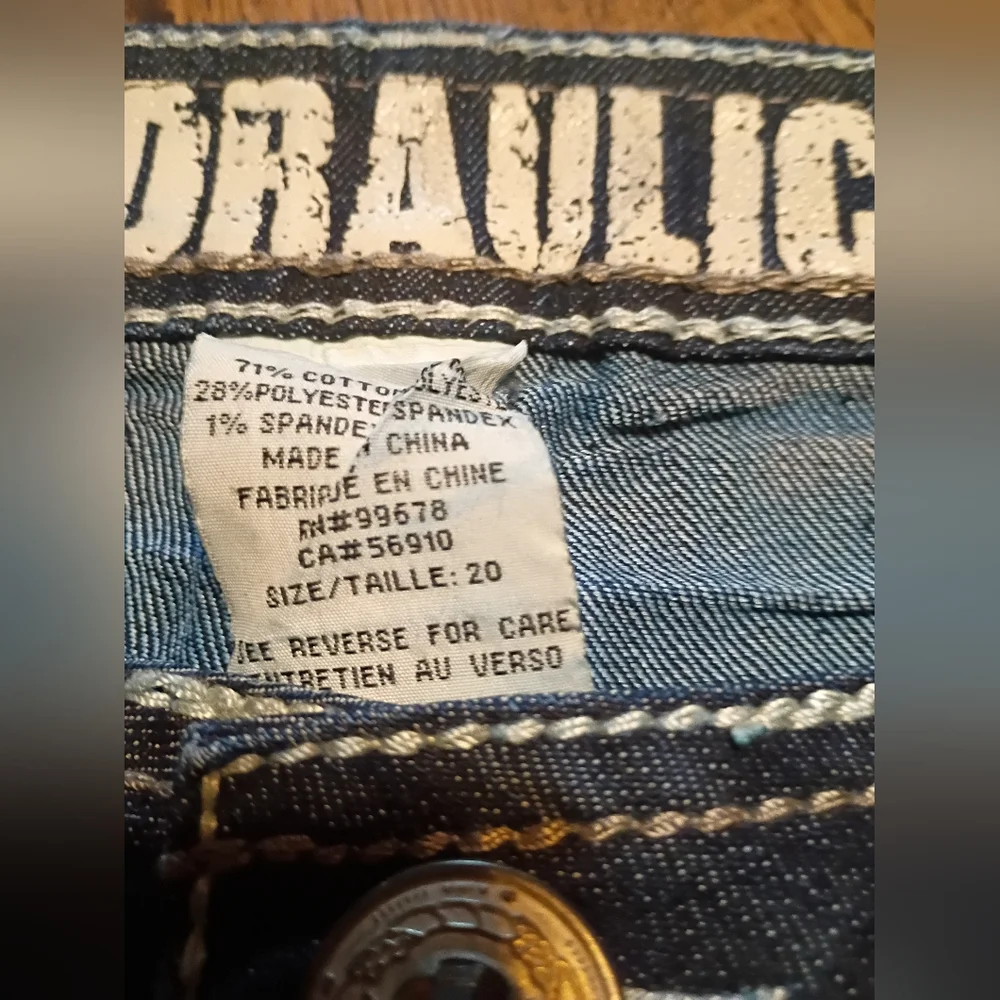Hydraulic Brand Women's Jeans Size 20 "Nolita" Curvy Slim Boot Cut Pre-owned - Picture 2 of 11